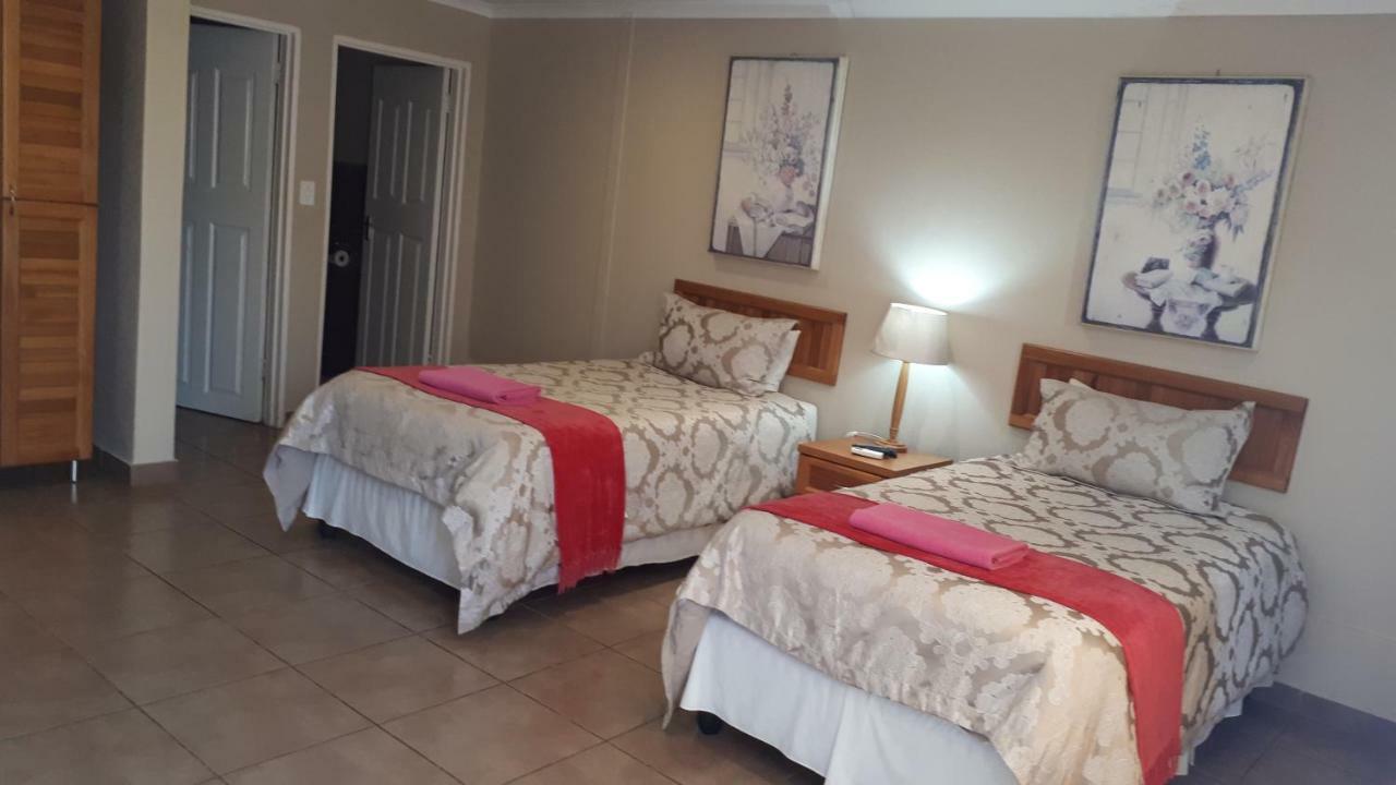 Rosegarden Guesthouse Понгола Экстерьер фото